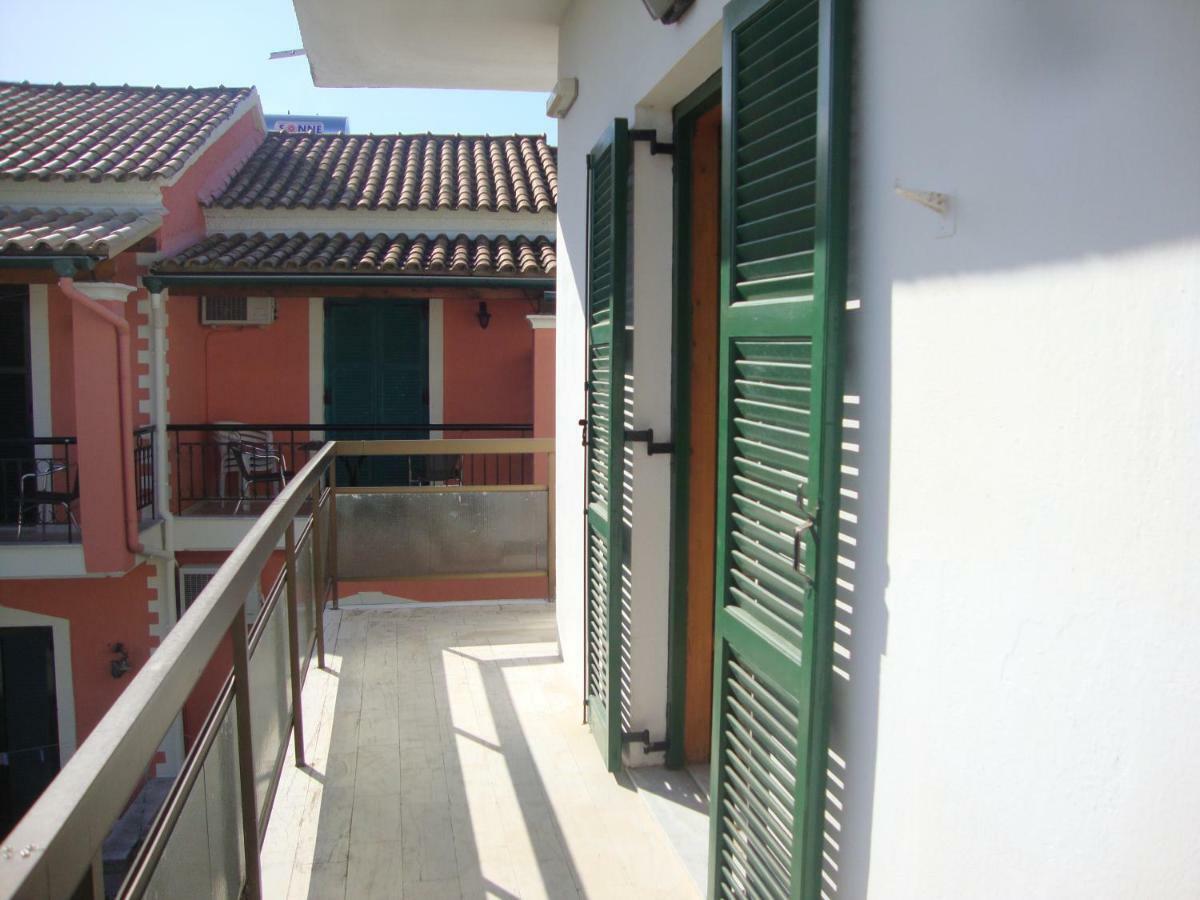 Alex Apartments Roda  Luaran gambar