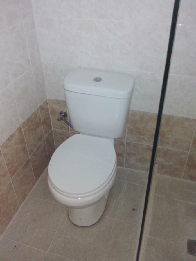 Alex Apartments Roda  Luaran gambar